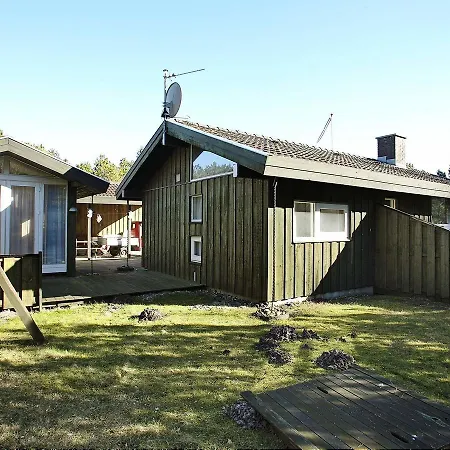 Three-bedroom Holiday In Farso 4